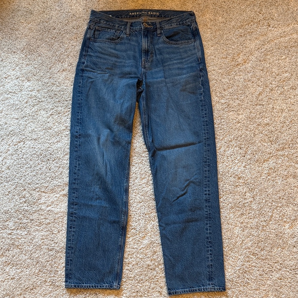 American Eagle Mid-Rise 90s Straight Leg Medium Wash Jeans
